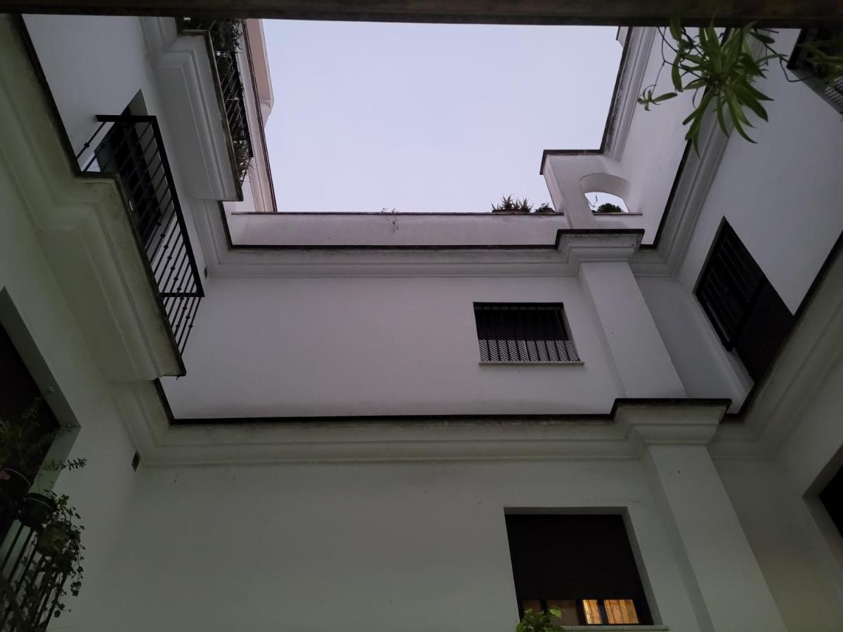 Jerez Centro Historico Apartment เฮเรซ เด ลาฟรอนเตรา ภายนอก รูปภาพ