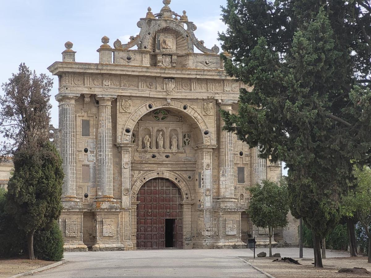 Jerez Centro Historico Apartment เฮเรซ เด ลาฟรอนเตรา ภายนอก รูปภาพ